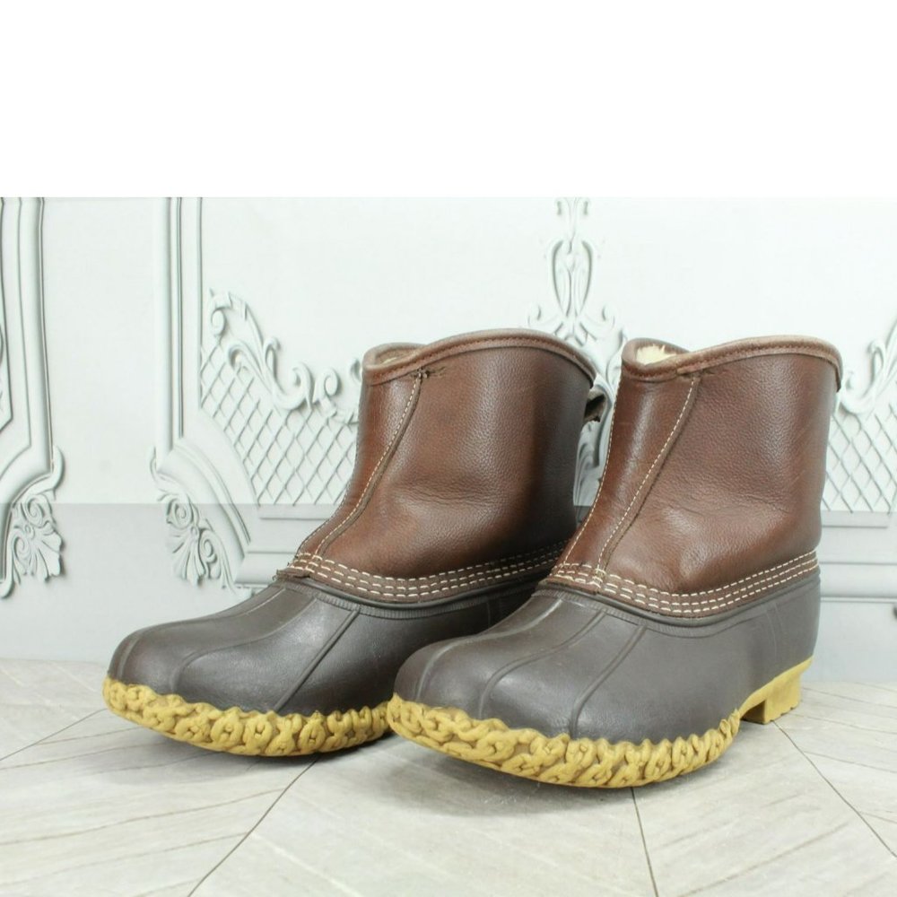 LL Bean Brown Leather Slip On Shearling Lined Ankle Duck Boots Size 8 Wide - Picture 2 of 8